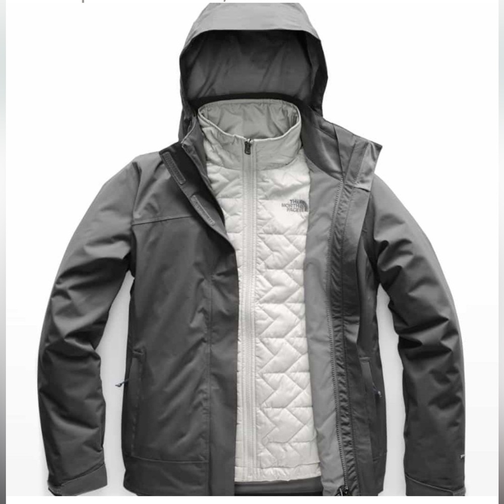 The North Face Women’s Triclimate 3-in-1 Jacket Gray White SP